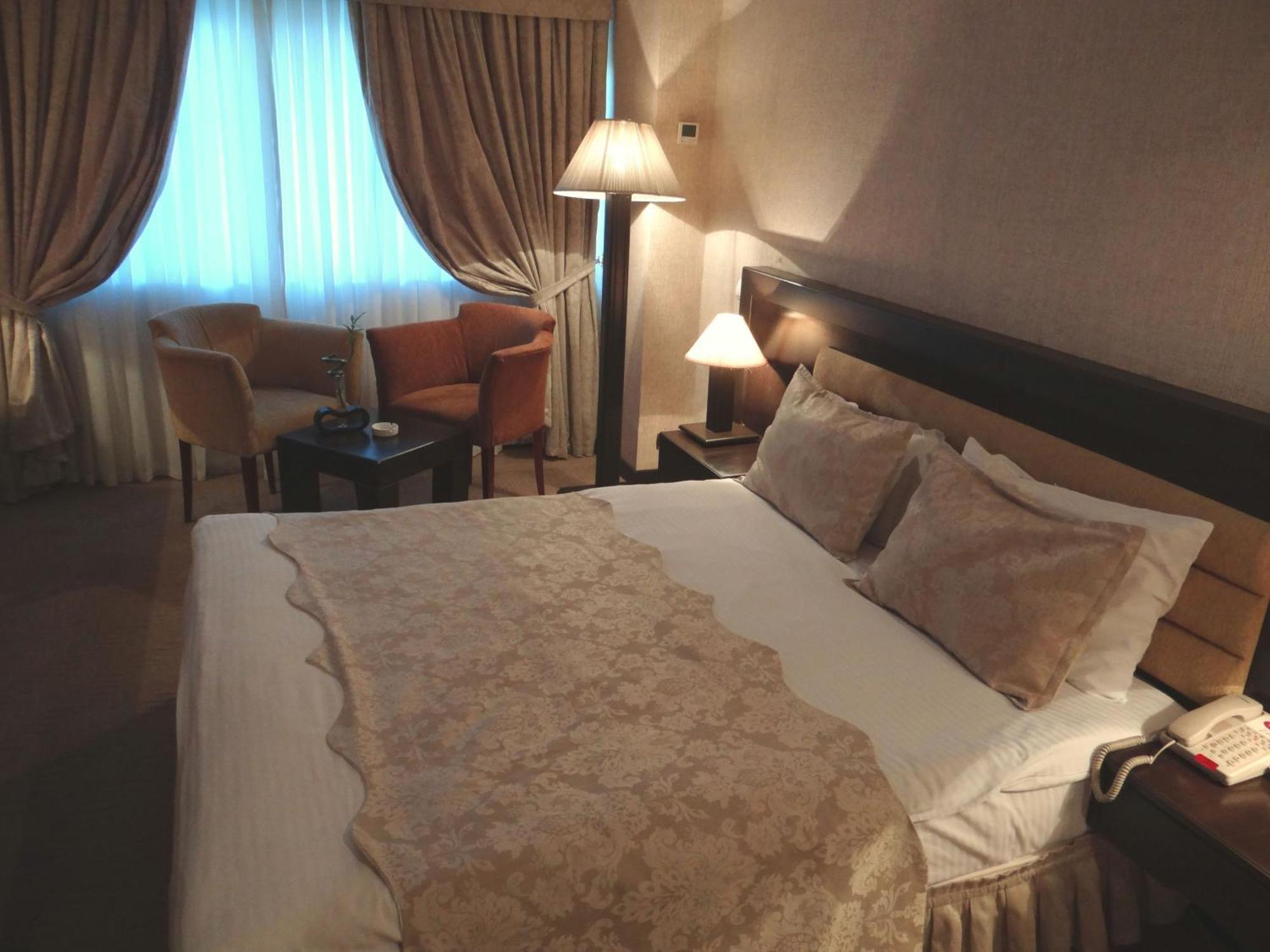 Le Grande Plaza Hotel Taskent Exterior foto