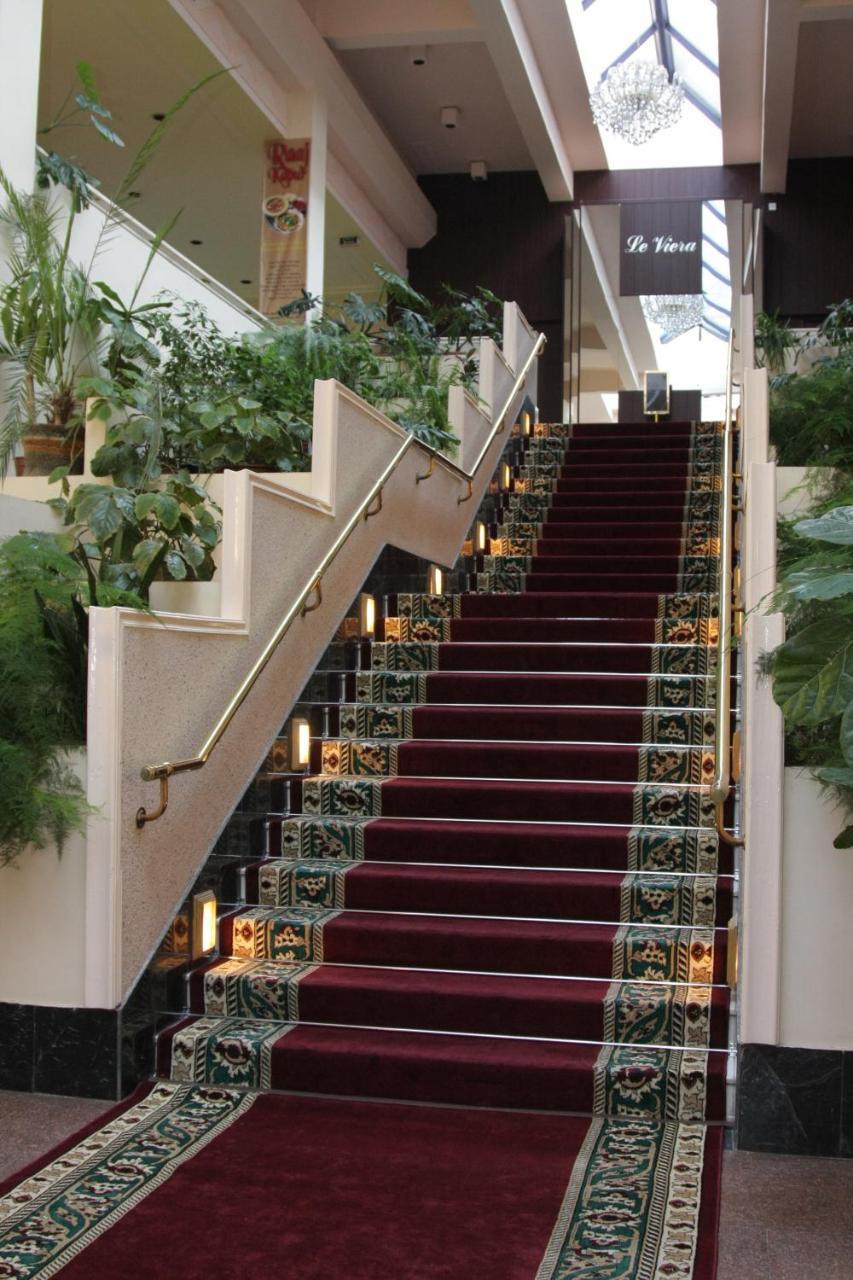 Le Grande Plaza Hotel Taskent Exterior foto